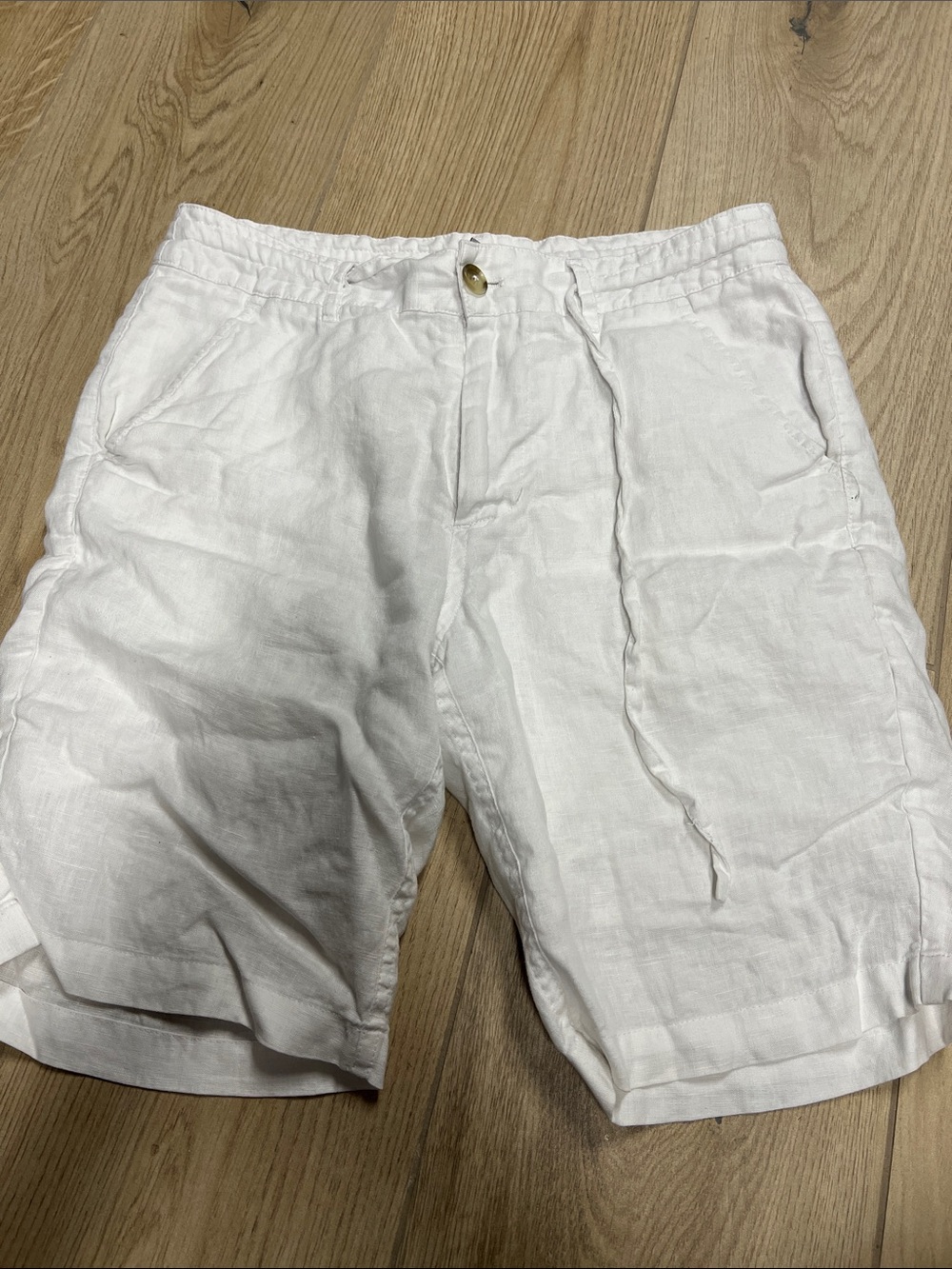 Tristan White Linen Flat Front Shorts